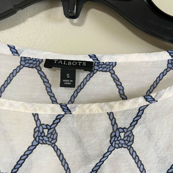 Talbots small blouse - Picture 3 of 3
